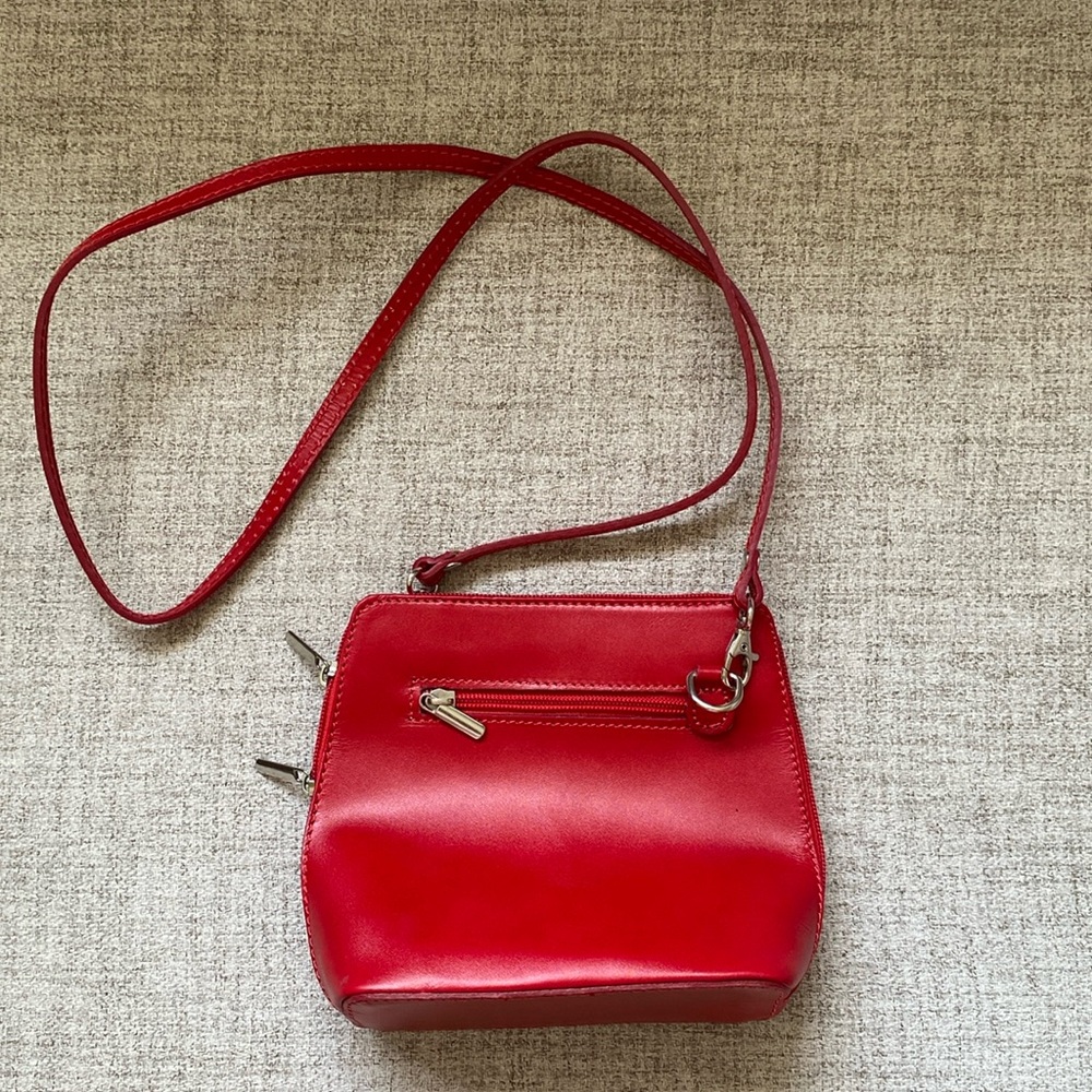 ❤️Crossbody handbag/purse red like new.